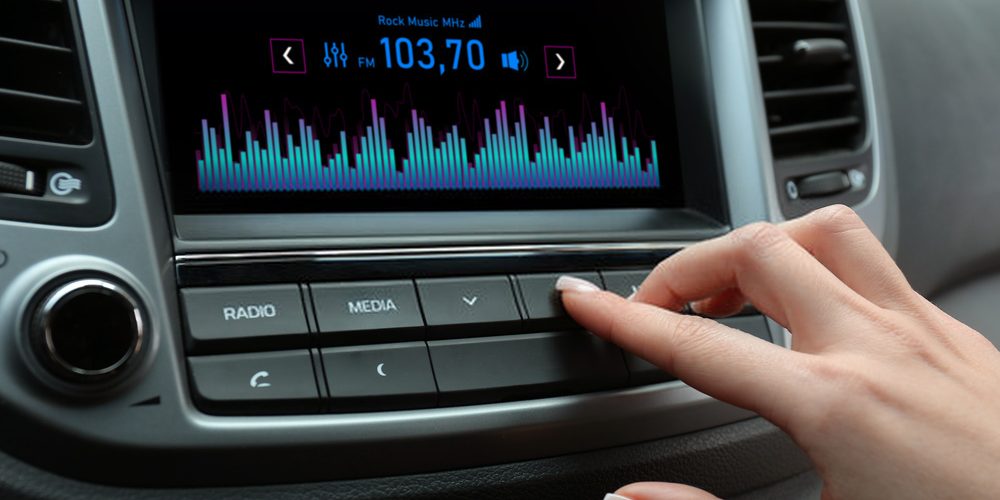 Criterios para comprar una radio de coche en tienda online